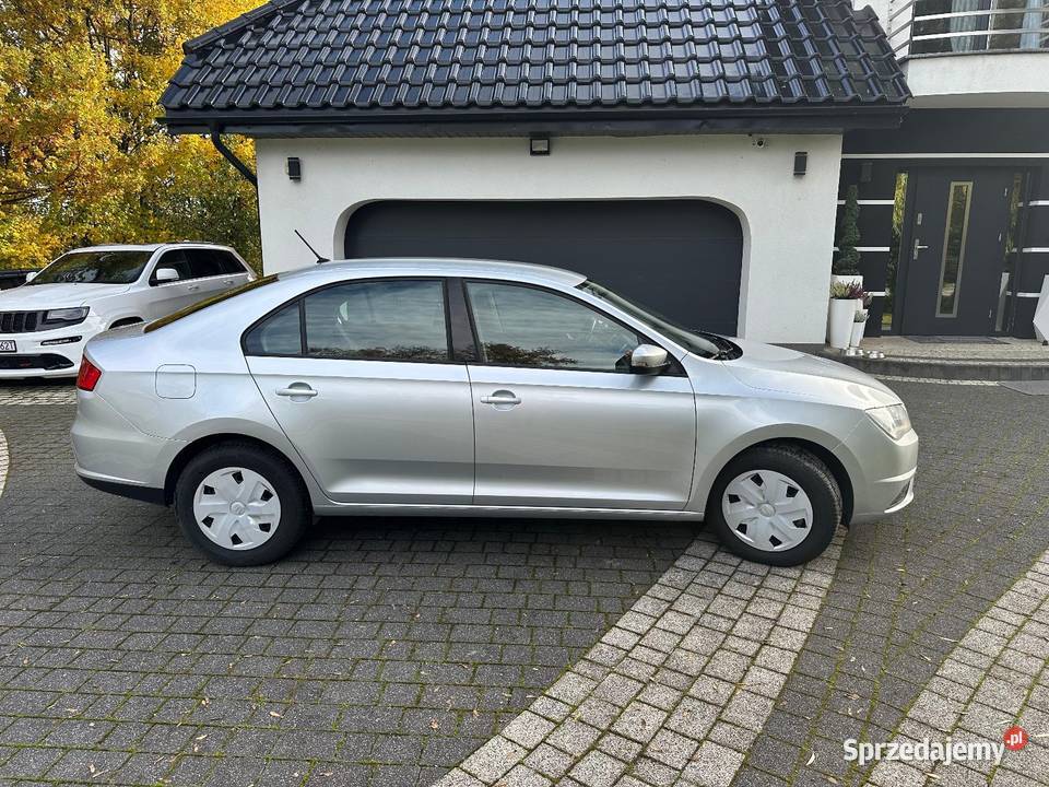 SEAT Toledo 2019r Polski Salon Bezwypadkowy komputer pokładowy śląskie Bielsko-Biała