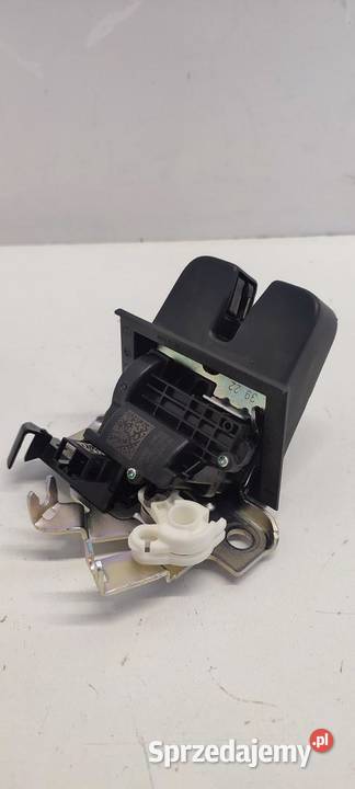 SKODA KAROQ ZAMEK KLAPY BAGAŻNIKA 5F0827505