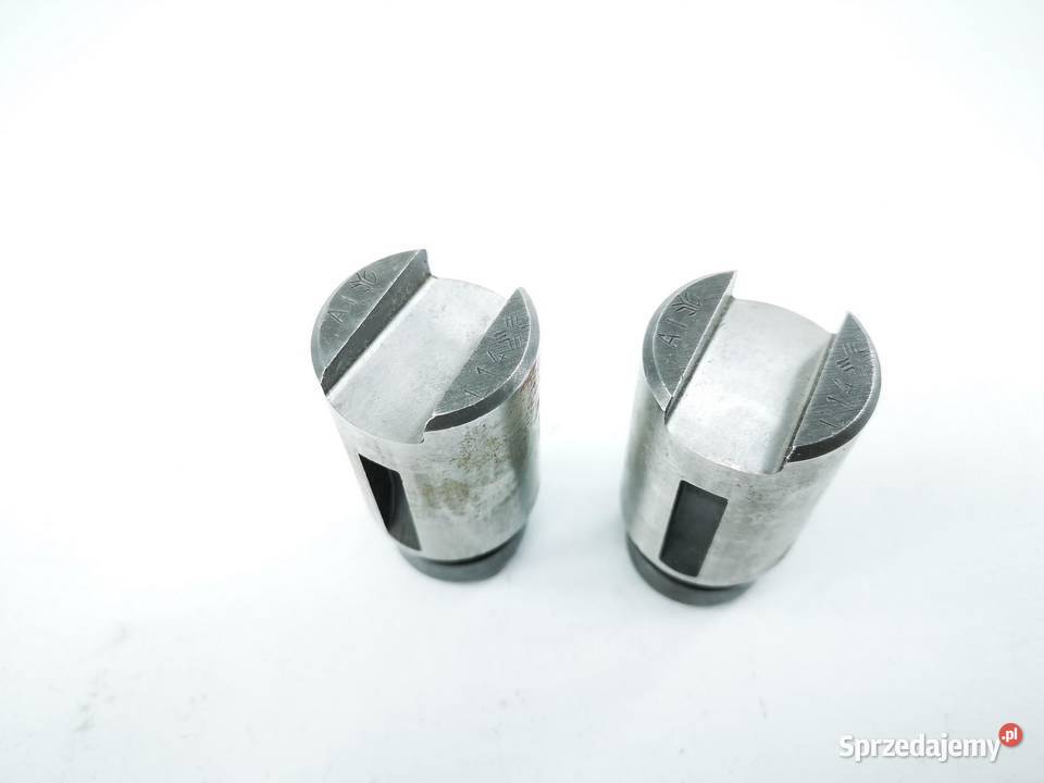 ZESTAW KOTWICZEK LEWA STRONA NISSAN 06902844 lubelskie sprzedam