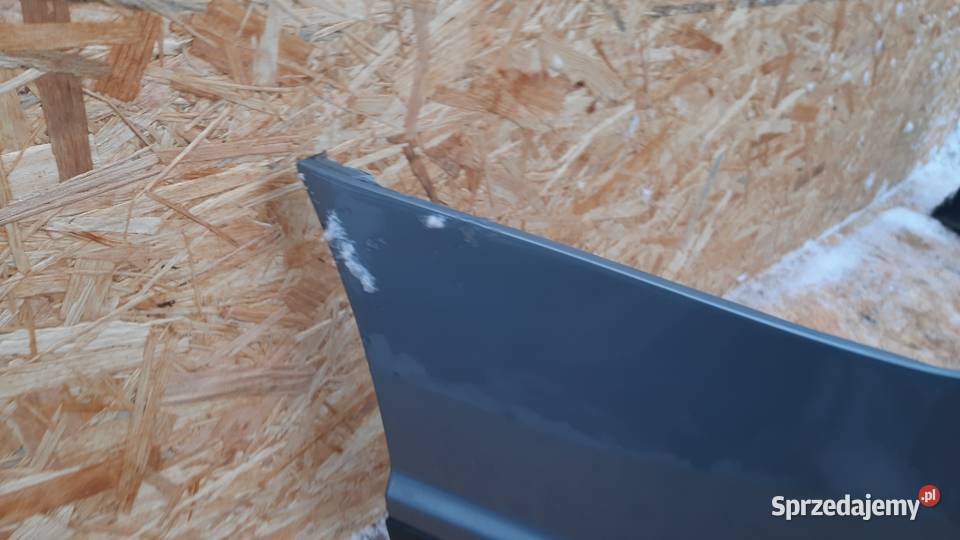 volvo v50 zderzak tył tylny Dębno