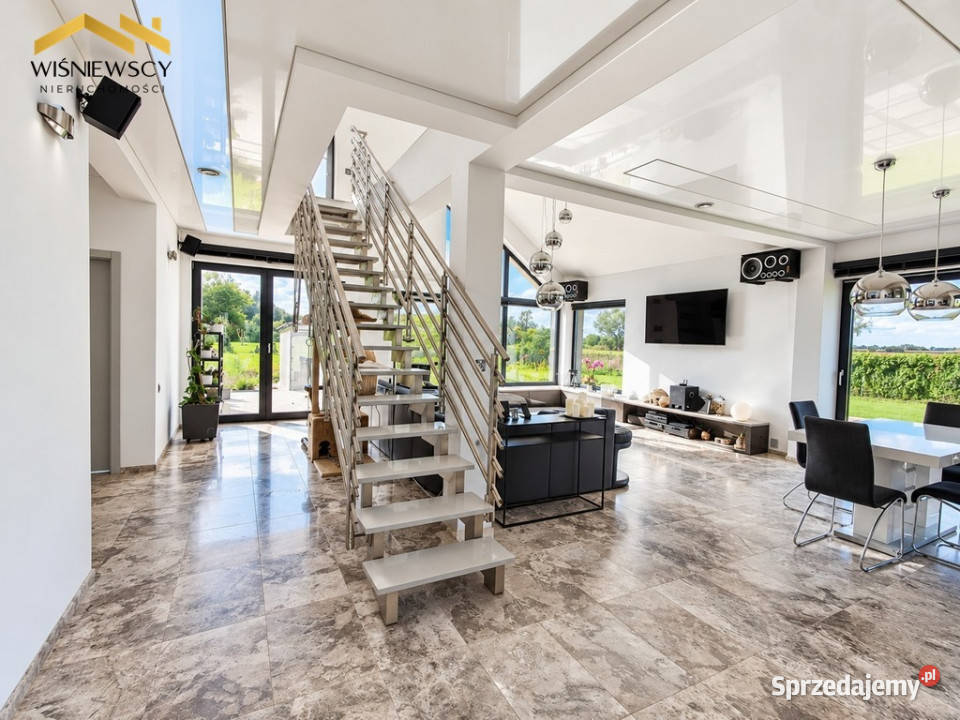 Nowoczesny dom z dużą działką Marzęcino 213.2m2 Sprzedaż pomorskie