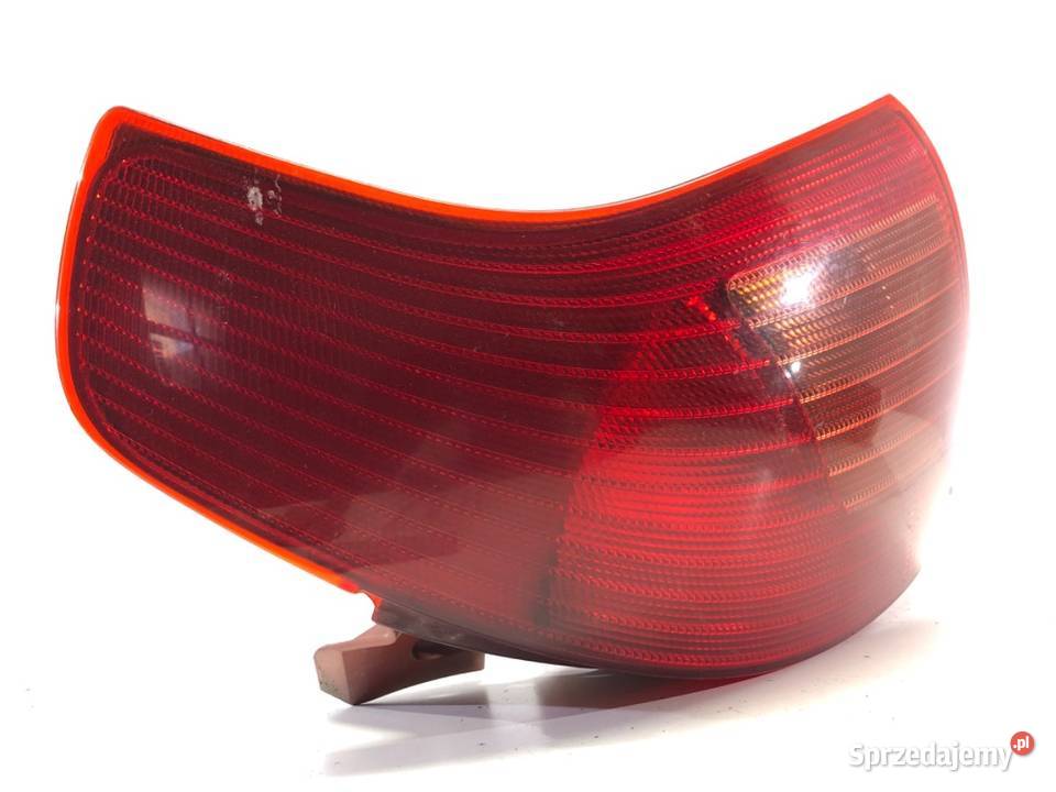 LAMPA PRAWY TYŁ SUZUKI SWIFT III Hatchback Oświetlenie