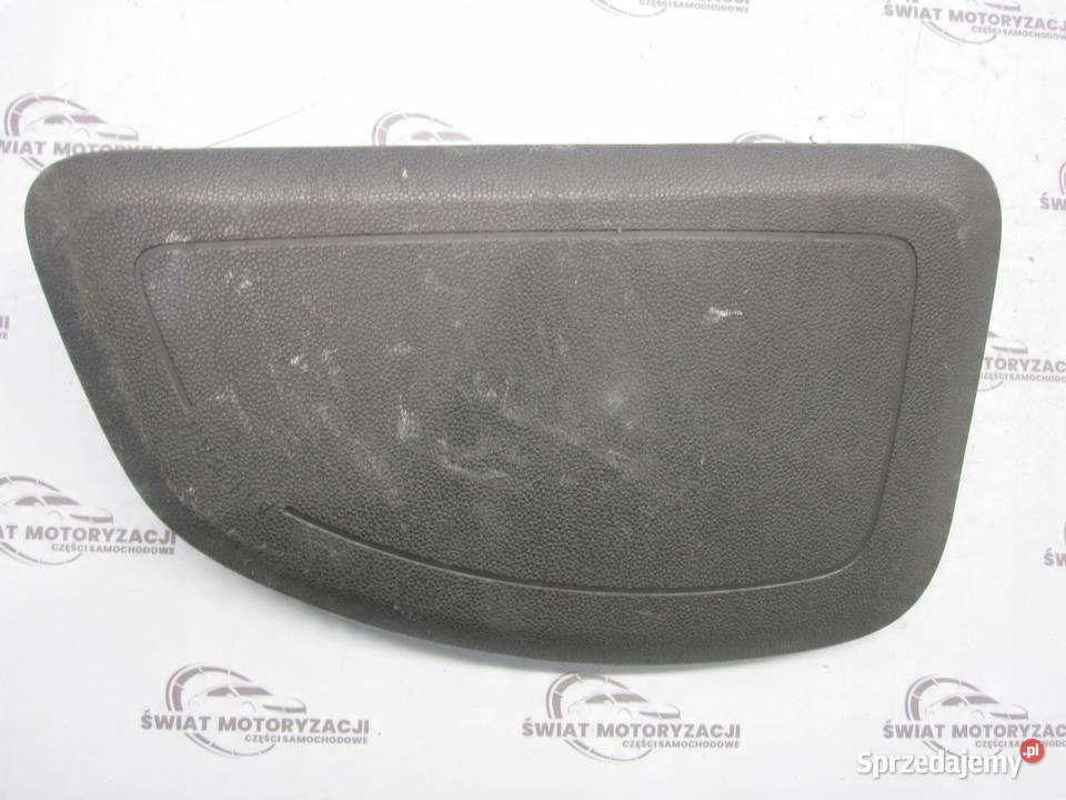 OPEL CORSA D LIFT 12r poduszka fotela lewa Części samochodowe świętokrzyskie