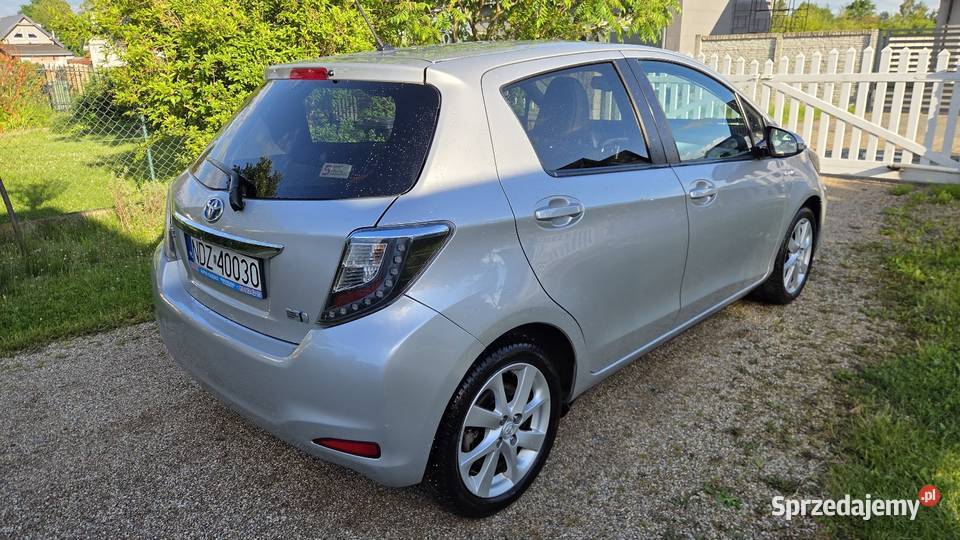 Toyota Yaris Hybryda Automat 52 przebiegu tempomat pomorskie