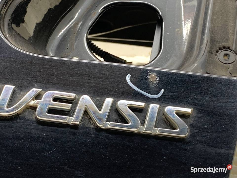 KLAPA TYŁ TOYOTA AVENSIS T27 SedanLimuzyna 0818