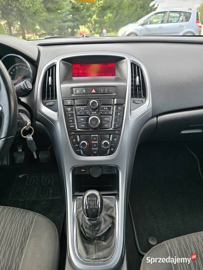 Opel Astra 14T 120 125000 Samochody osobowe Szopinek