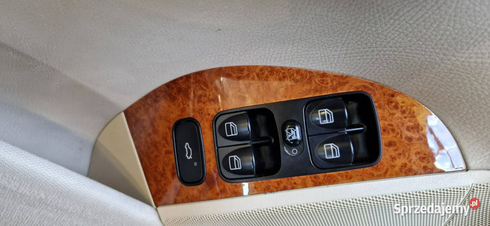 Mercedes CLK 270 OPIS SUPER STAN W209 2002