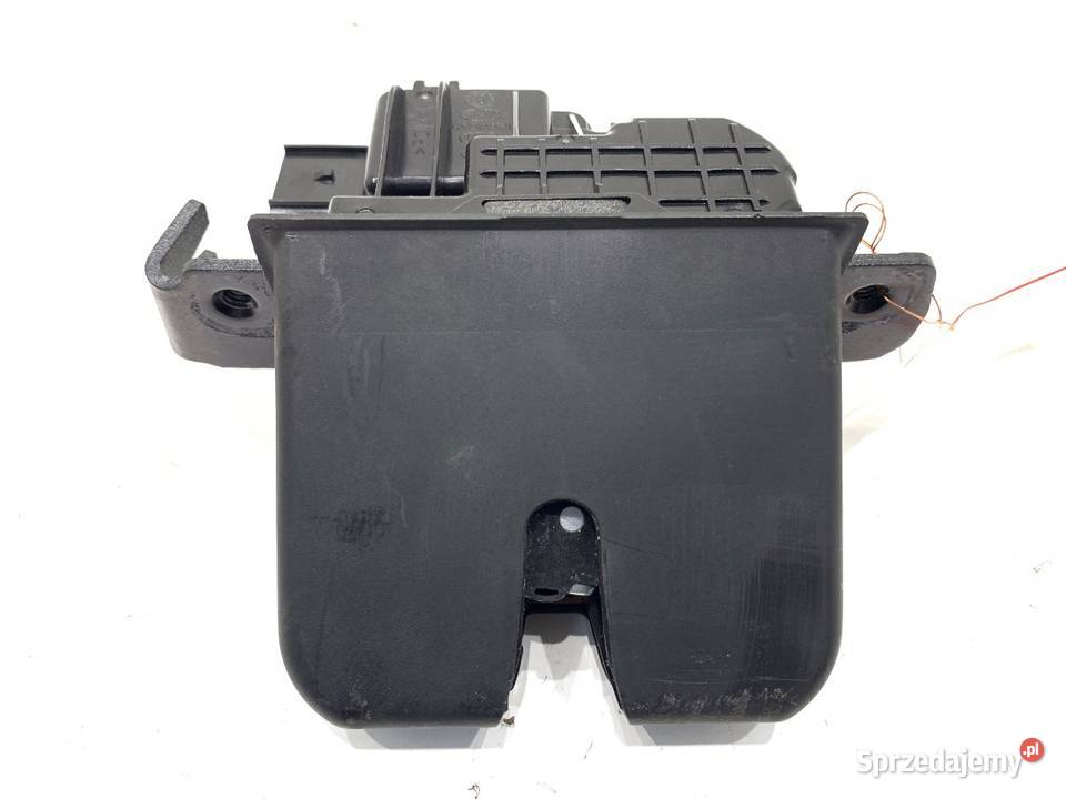 ZAMEK KLAPY TYŁ KIA STINGER Hatchback