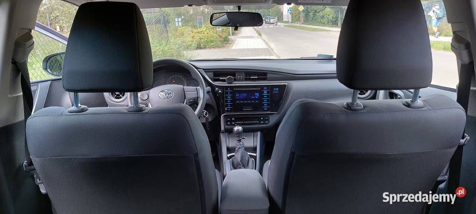 Sprzedam Toyotę Auris 2015 kurtyny powietrzne Poznań