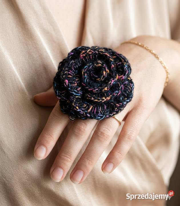 Szydełkowy kwiat zamiast bukietu kwiatów Ozdoby do włosów Lublin