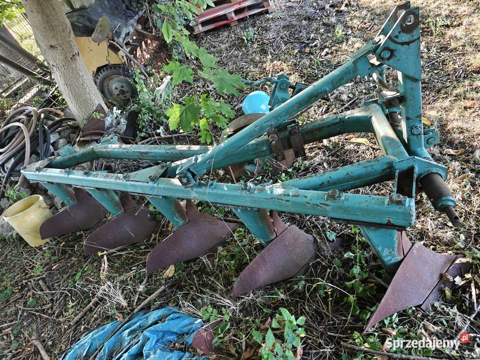 Sprzęt rolniczy z likwidacji gospodarstwa Borów