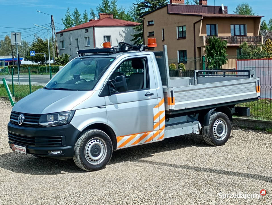 Volkswagen Transporter sygnalizacja świetlna Chełm Śląski