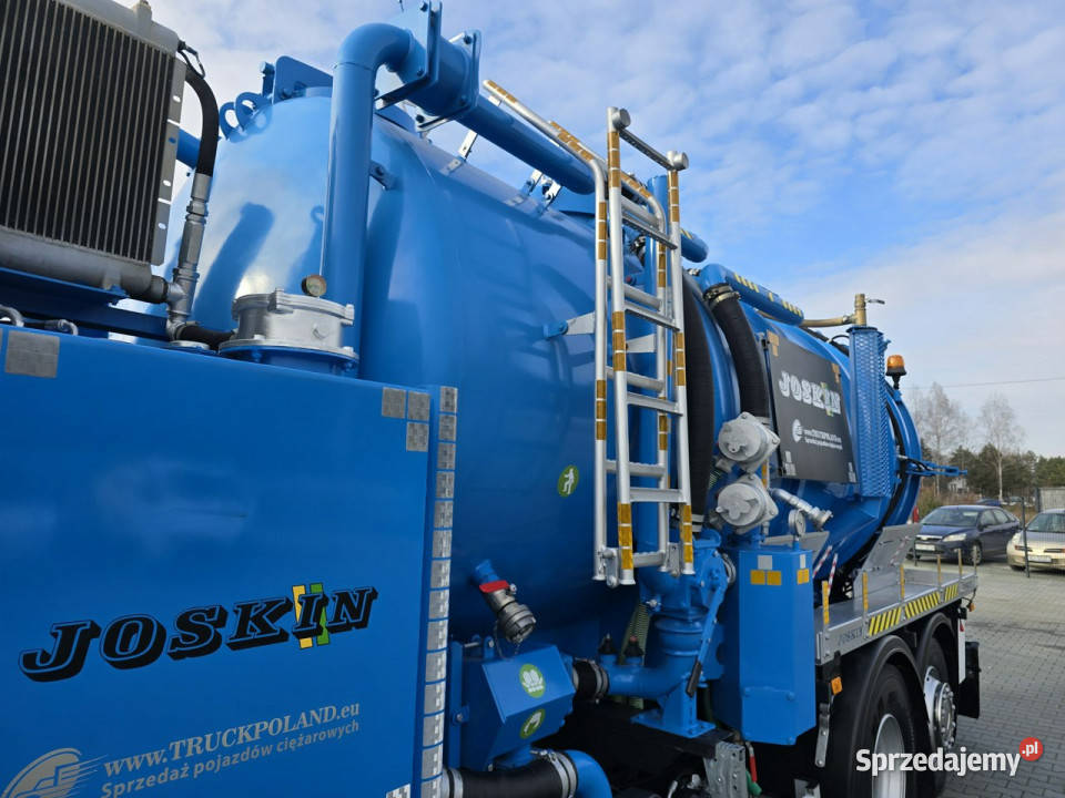 Volvo 2009 JOSKIN WUKO do zbierania odpadów Motoryzacja Daleszyce sprzedam