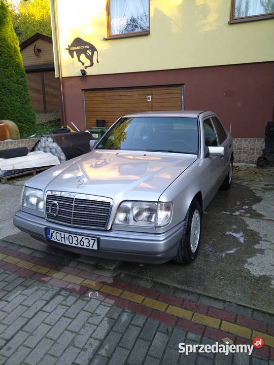 Mercedes W124 Eklasa 30D książka serwisowa ASO Trzebinia