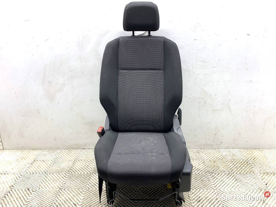 FOTEL LEWY PRZÓD OPEL COMBO D Van minibus podkarpackie