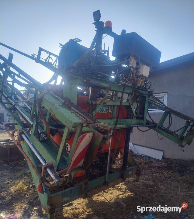 Sprzedam opryskiwacz Do opryskiwaczy Kobuzie