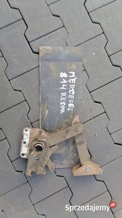 Zamek blokada kabiny Mercedes 809 811 814 1117 Rzędowice