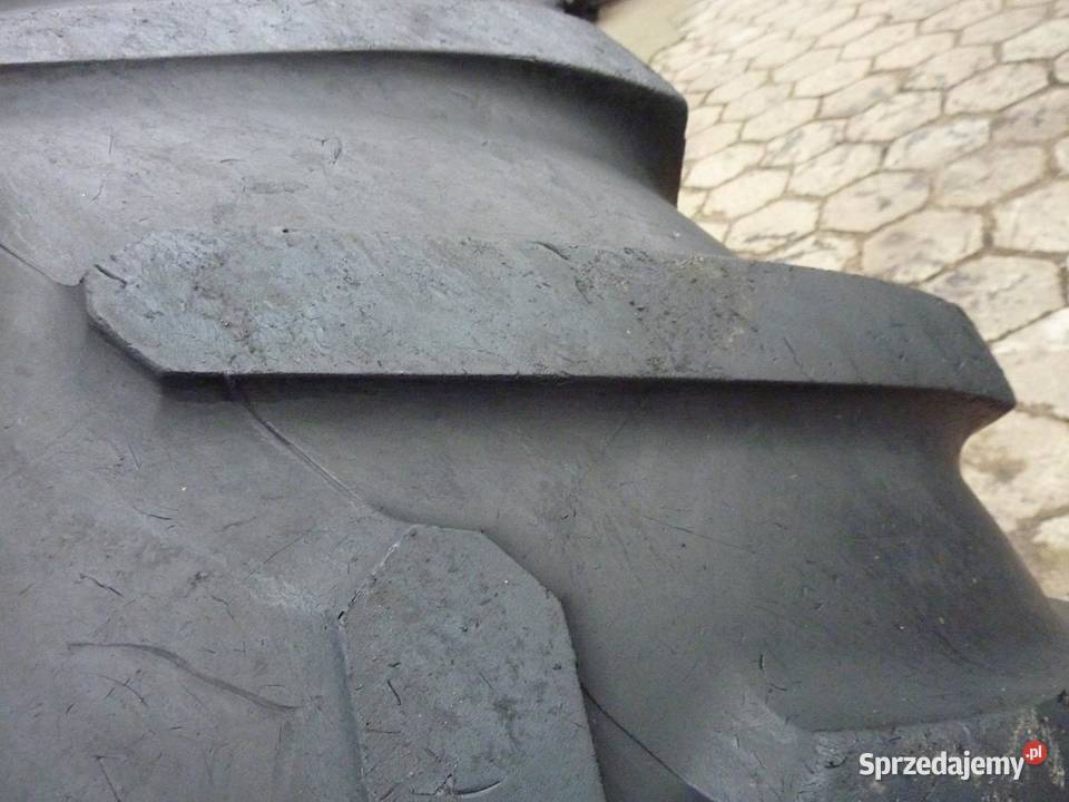 2x Opona używana rolnicza 60070R28 MICHELIN MACH Zaścianki