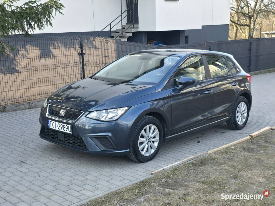 Seat Ibiza 10 Benzyna Serwisowany Gwarancja lakier metallic świętokrzyskie Piekoszów sprzedam