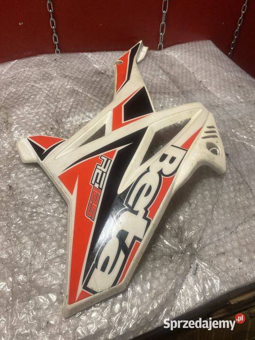 Beta RE SM 125 prawy boczek owiewka C255 Poznań