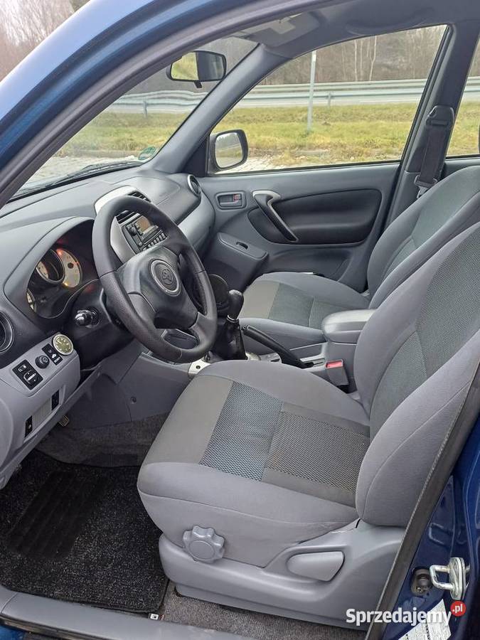 Toyota RAV4 20 VVTi 4x4 manualna Raków sprzedam