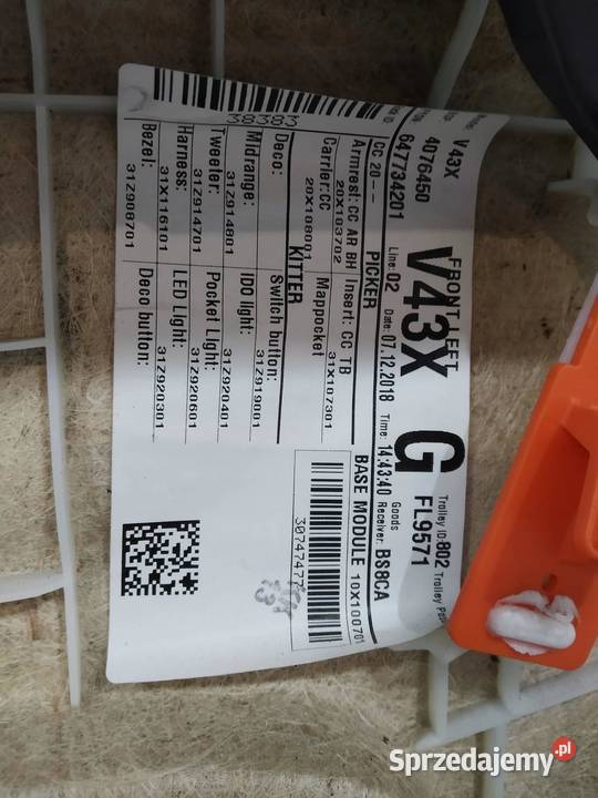 TAPICERKA BOCZEK LEWY PRZÓD KIEROWCY EU 31490901 osobowe