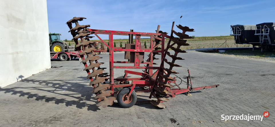 Brona talerzowa 44 m talerze 520 mm Oraczew