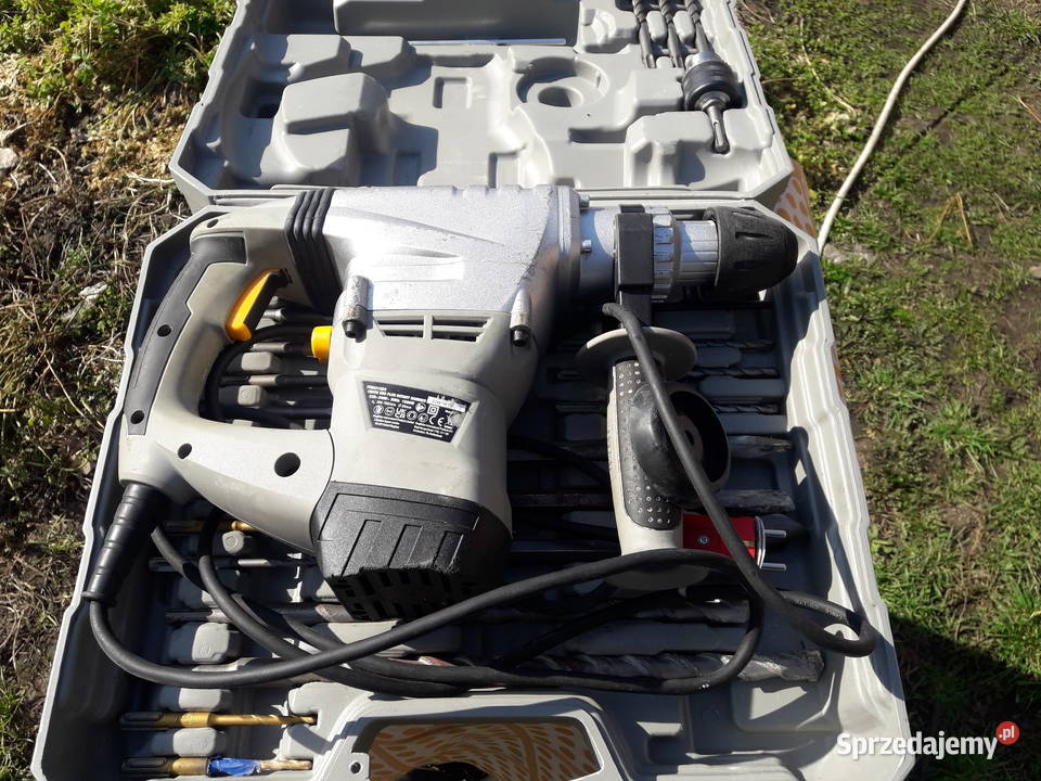 Młot udarowy marki Titan model TTB631SDS duża Miłosław sprzedam