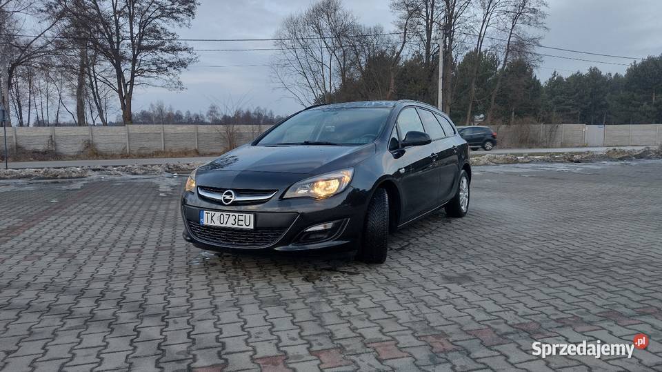 Opel Astra J Sports Tourer
