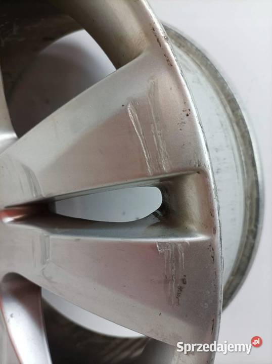 FELGA ALUMINIOWA R17 4X108 ET29 OC64MM 7J17
