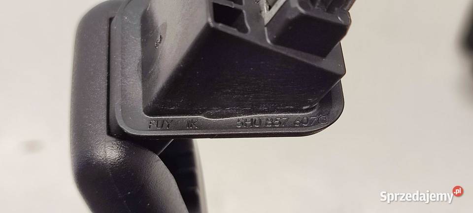 VW TAYRON RĄCZKI PODSUFITKI KOMPLET 5H0857607C sprzedam