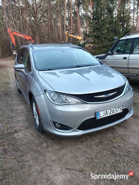 Chrysler Pacifica 2018 r 8 osob Pułtusk