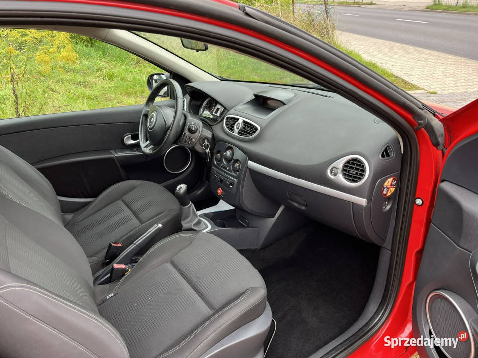 Renault Clio 12 Zarejestrowany Klima El szyby śląskie Częstochowa sprzedam