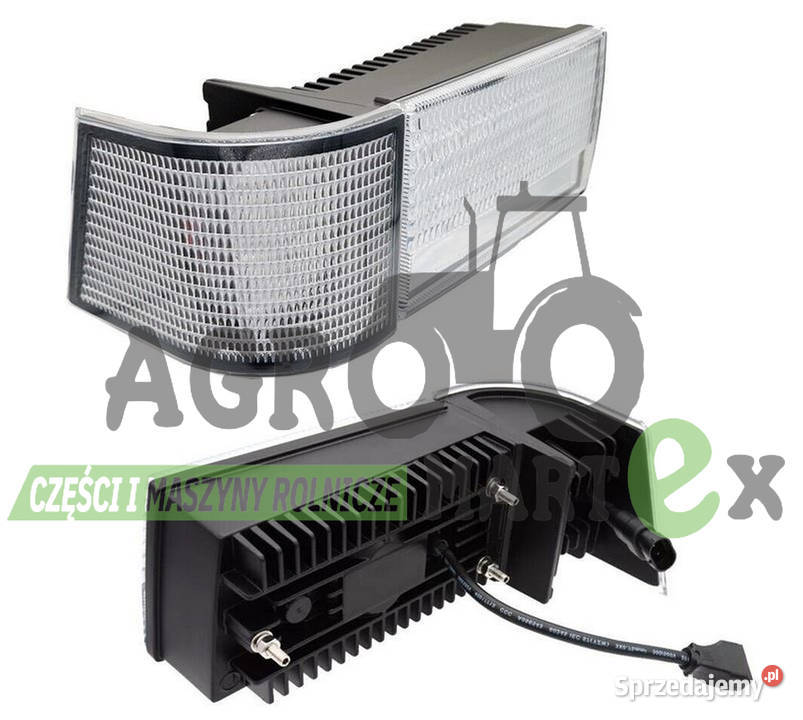178317A1 LAMPA PRZEDNIA RH CNH Wichrów