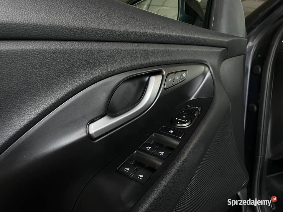Hyundai I30 automat najbogatsza wersja diesel Warszawa