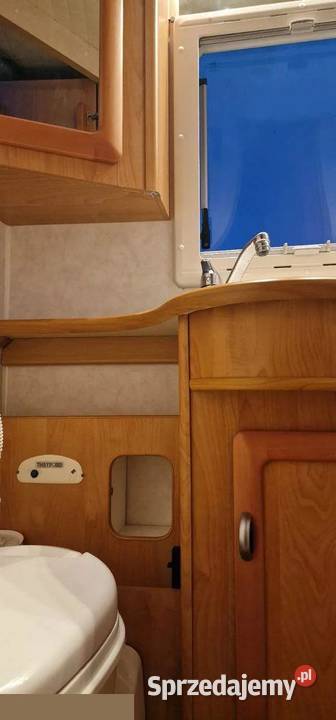 Frankia I 700 Samochód kepmingowy I rej 042001r Nowiny