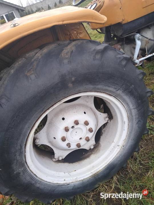 Sprzedam ciągnik Wiskitki sprzedam