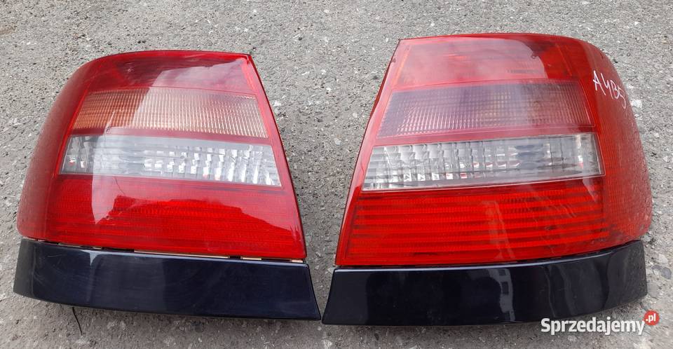 Lampy tył A4B5 sedan lampy tylne Sieradz