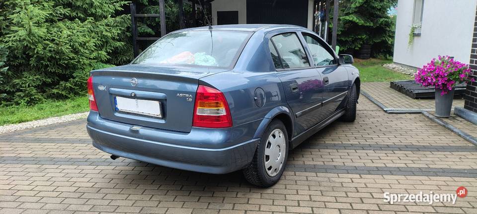 Opel Astra 16 Benz klimatyzacja 4pony Michelin Wałdowo Szlacheckie