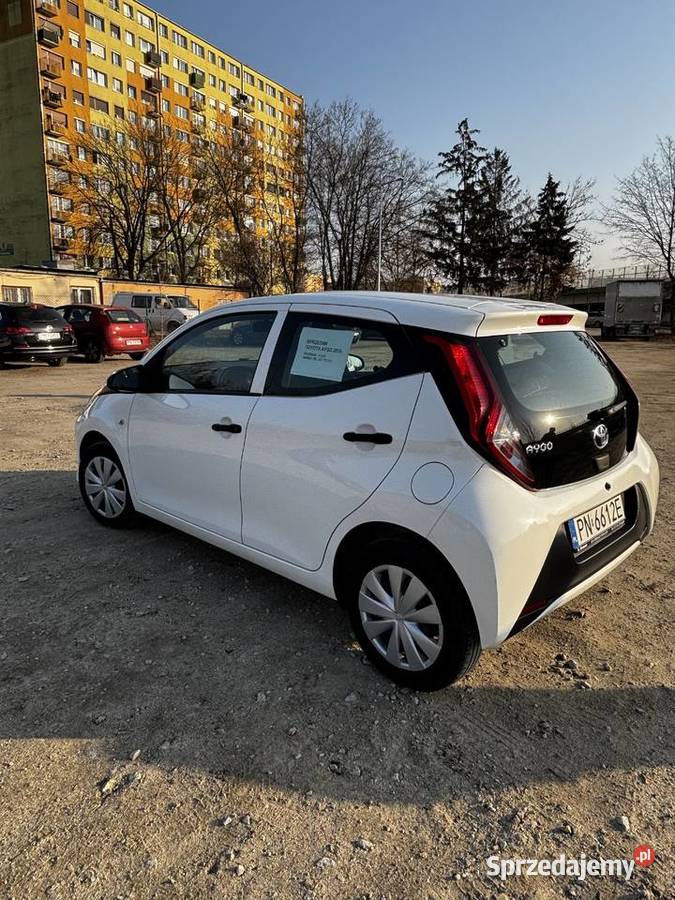 Toyota aygo biało czarna Aygo Konin sprzedam