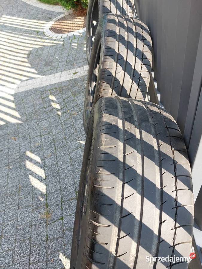 23555R17 Opony Michelin Latitude Sport KPL Olsztyn sprzedam