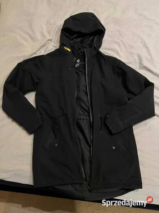 Czarna kurtka parka Stalowa Wola