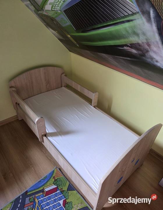 Łóżeczko dziecięce Steklno