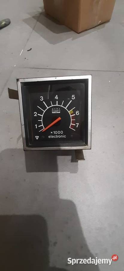 Obrotomierz Fiat 125p obrotomierz duży fiat