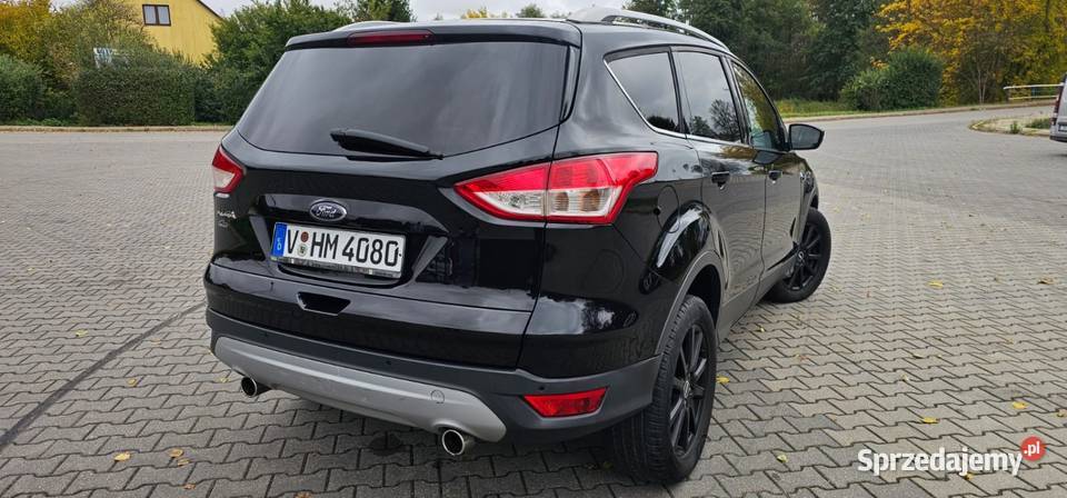 Świeżo sprowadzony Ford Kuga z 2014 roku Krasnobród