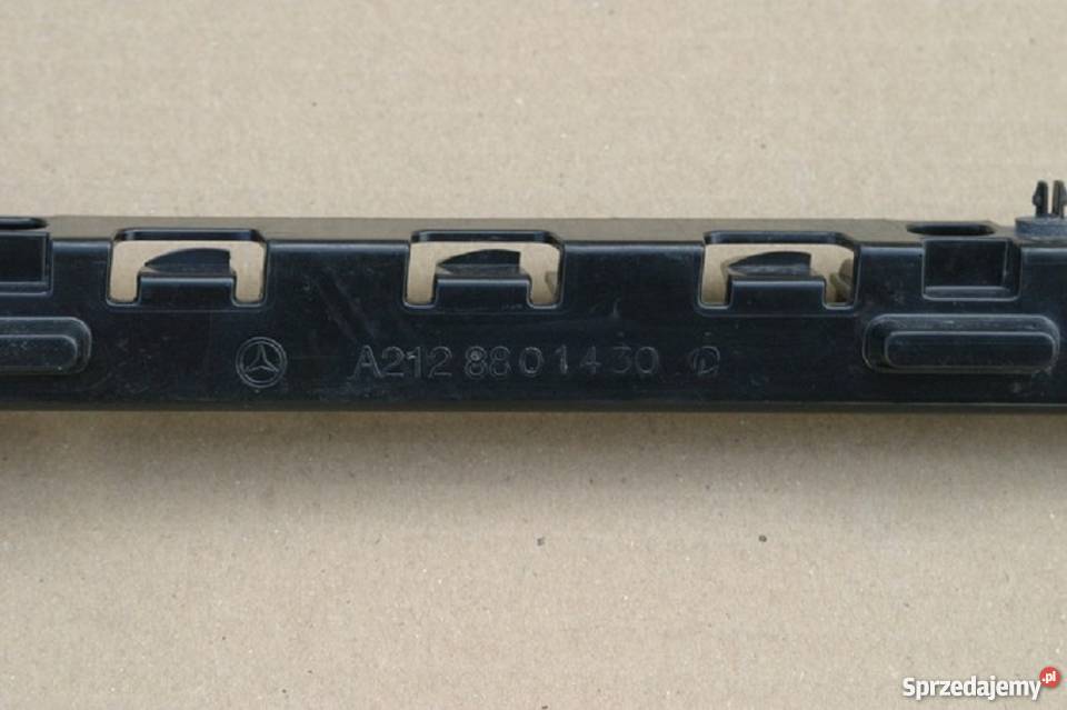 MERCEDES E KLASA ŚLIZG MOCOWANIE ZDERZAKA SEDAN Bieleń