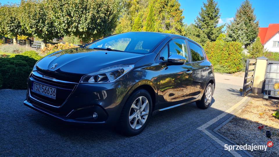 Peugeot 208 12 2015 67 Połaniec