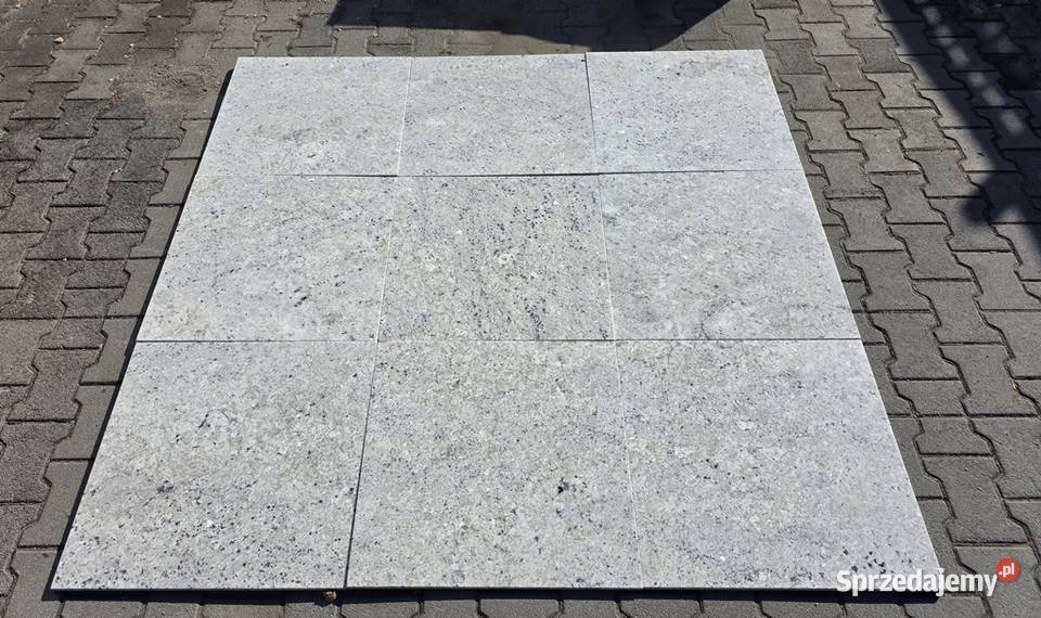 Płytki granitowe kamienne Arctic White Bielawa