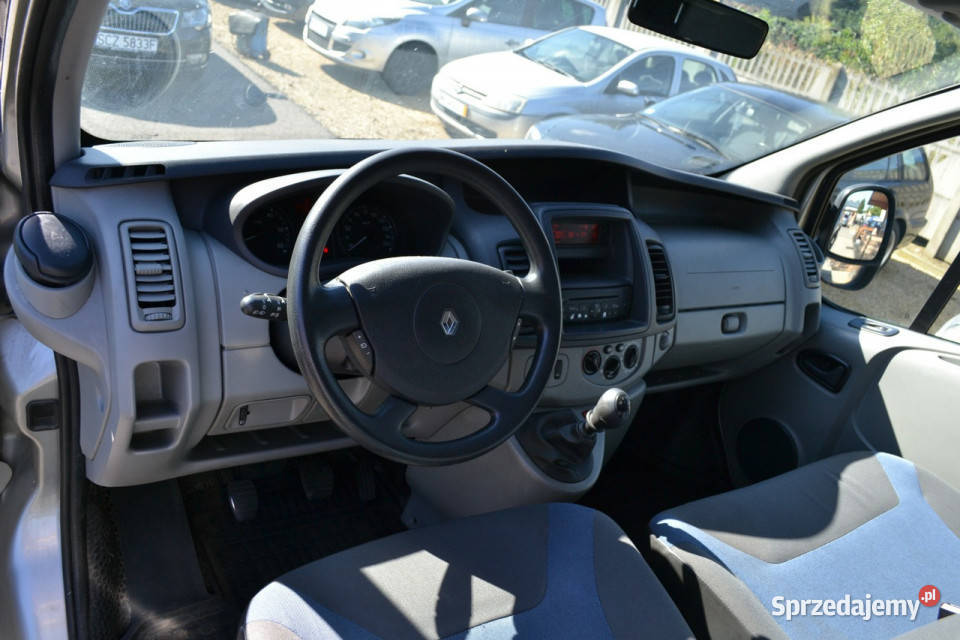 Renault Trafic Zarejesatrowany6 osobowy II Częstochowa