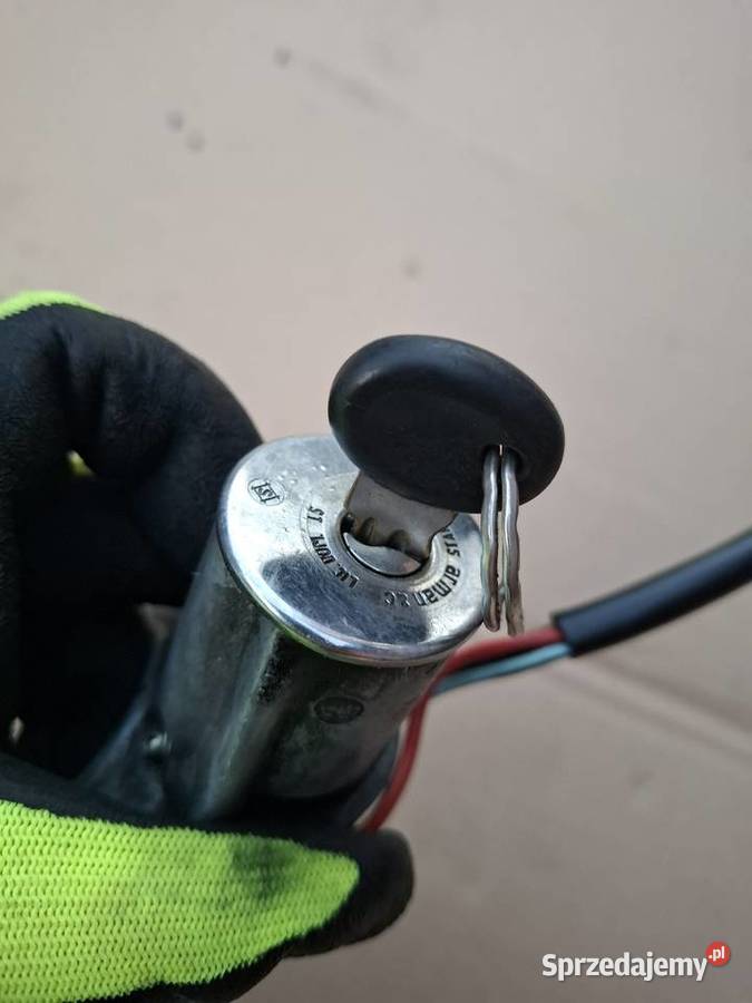 Stacyjka kostka stacyjki 4 piny Fiat 126p Maluch Strzelce Opolskie